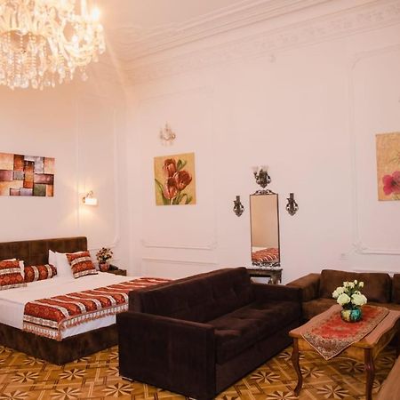 Malakhan Hotel Баку Екстер'єр фото
