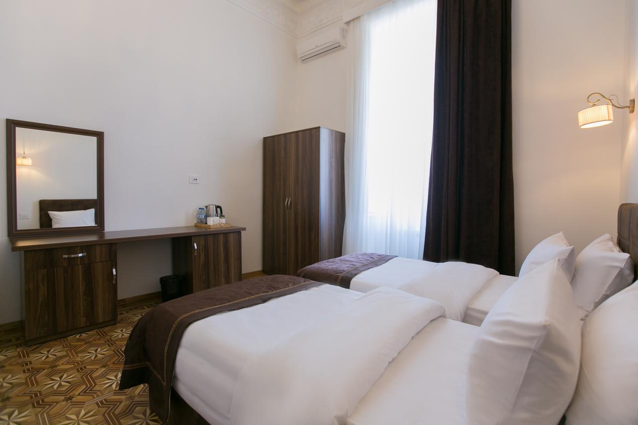 Malakhan Hotel Баку Екстер'єр фото