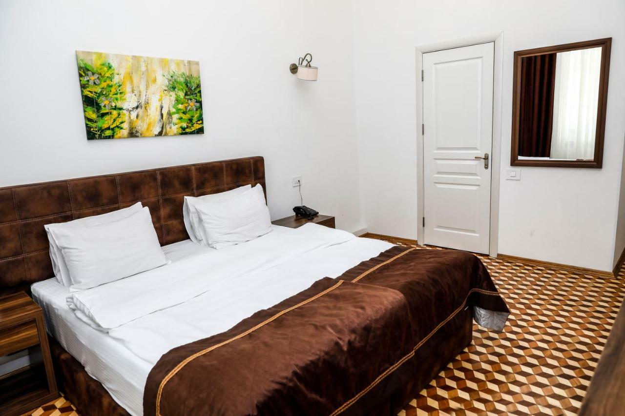 Malakhan Hotel Баку Екстер'єр фото