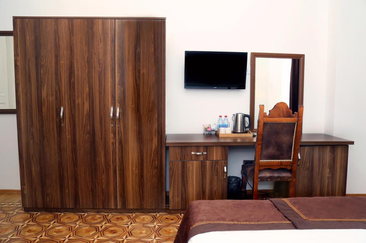 Malakhan Hotel Баку Екстер'єр фото