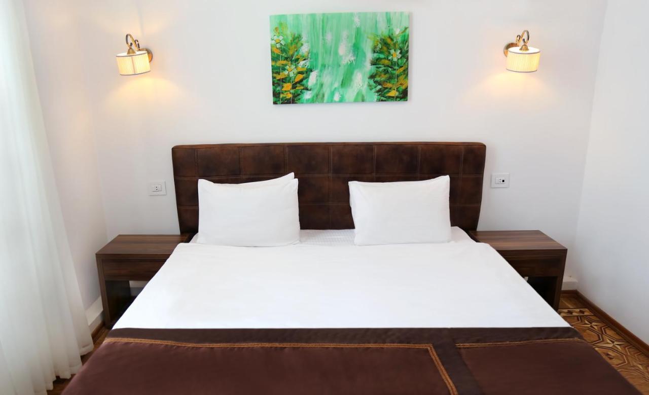 Malakhan Hotel Баку Екстер'єр фото